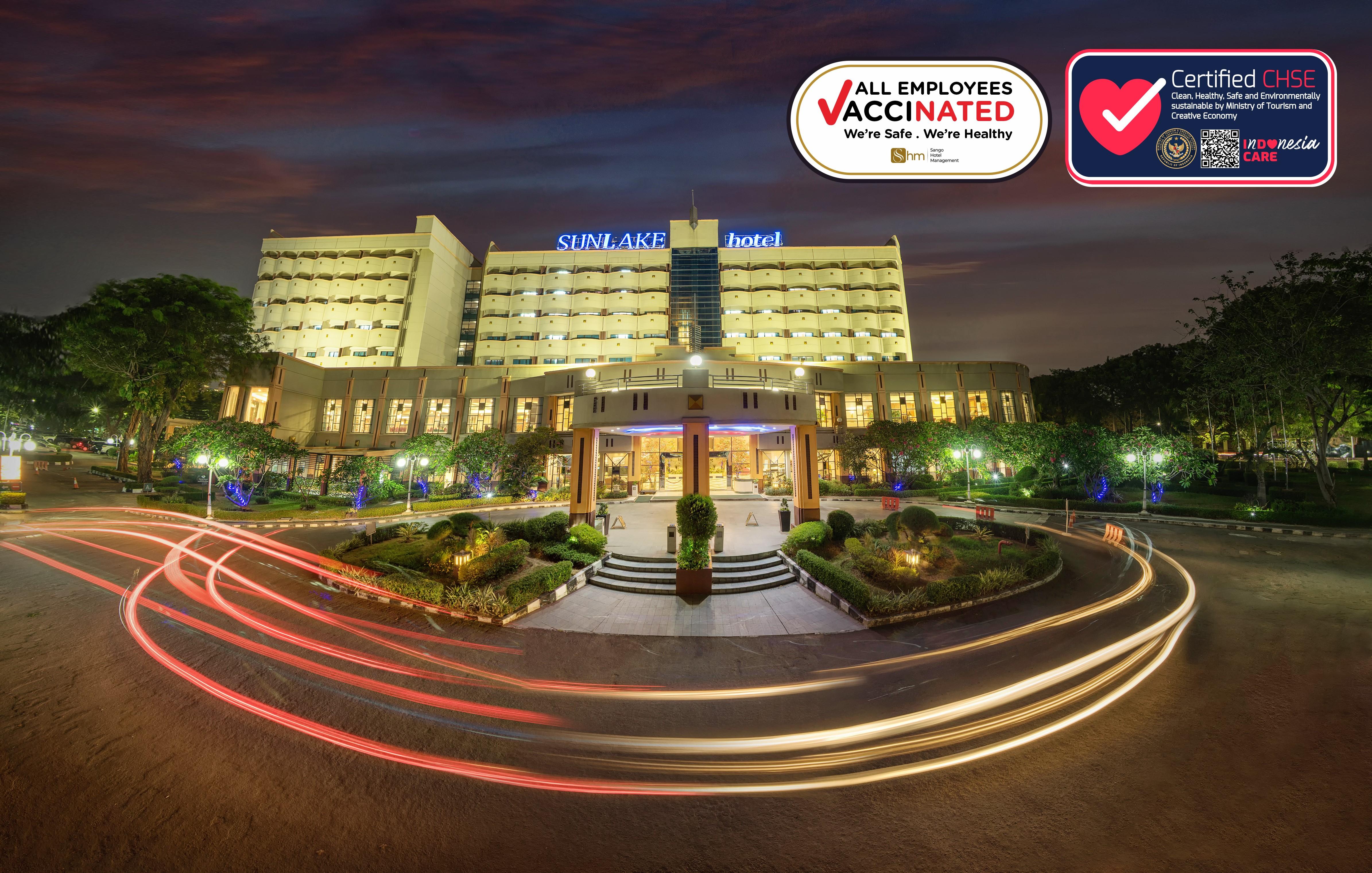 SUNLAKE WATERFRONT RESORT & CONVENTION JAKARTA